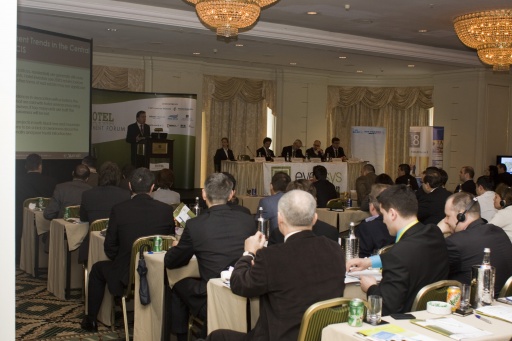 conferinta1_512