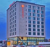 Fostul Hotel Ramada din Brașov, rebranduit HP Tower, scos la vânzare