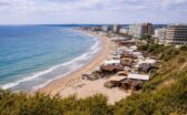 Peste 100 de hoteluri de pe litoral, scoase la vânzare