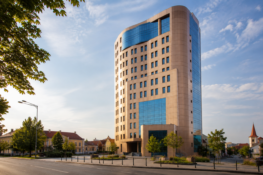 Brandul Courtyard by Marriott intră în Sibiu